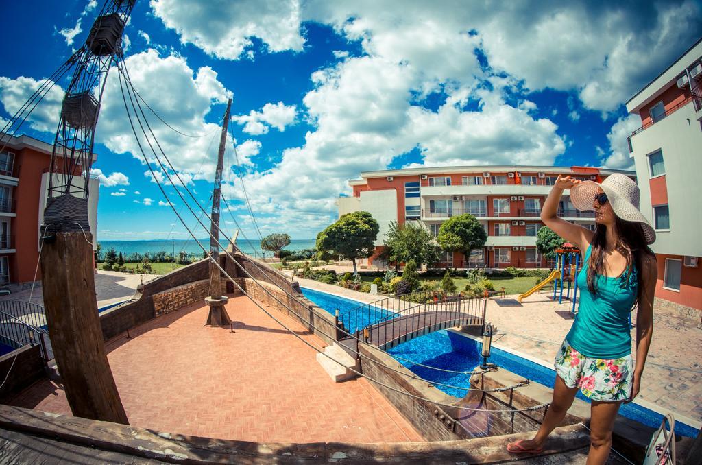 Privilege Fort Beach Apartments Sveti Vlas Exterior foto